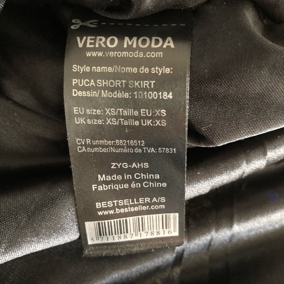 Iridescent sequin mini skirt by Vero Moda - Picture 5 of 8